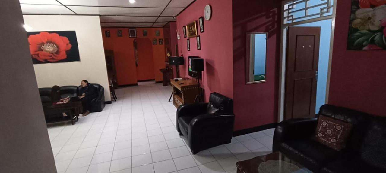Villa Puspa 259 By Surganya Villa Puncak Zewnętrze zdjęcie