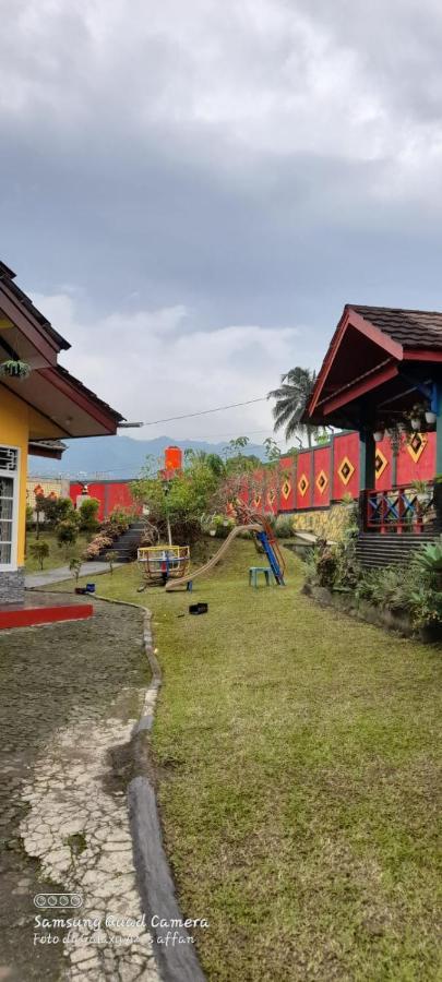 Villa Puspa 259 By Surganya Villa Puncak Zewnętrze zdjęcie