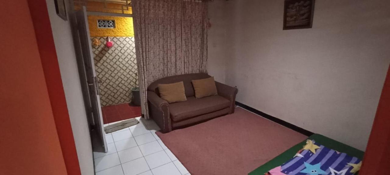 Villa Puspa 259 By Surganya Villa Puncak Zewnętrze zdjęcie